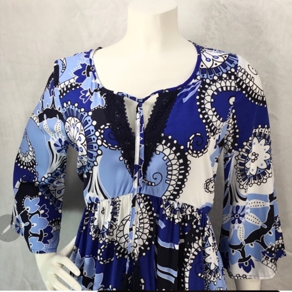 SALE!! Reg $90 Crown and Ivy Tunic Dress size XS - Picture 6 of 6